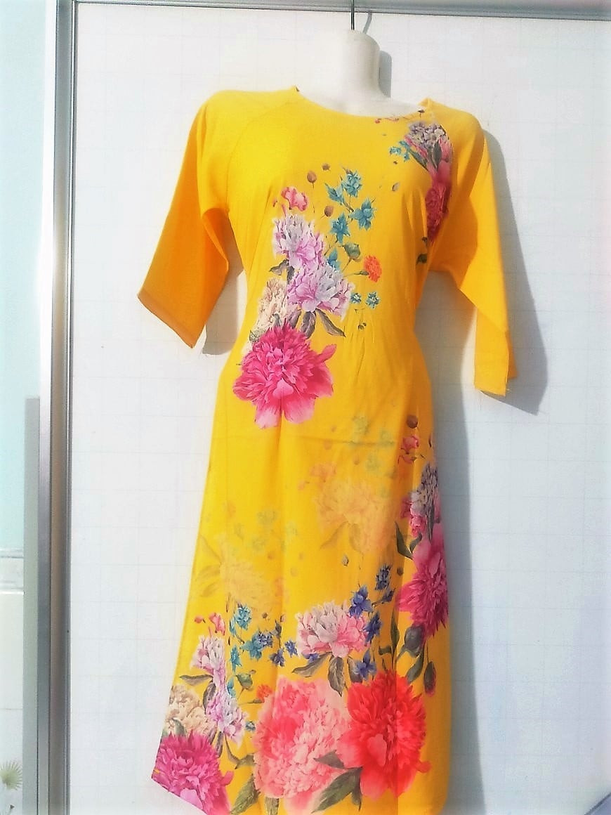 ÁO DÀI TRUYỀN THỐNG ( THANH LÝ)