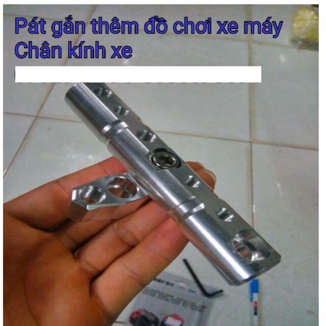 Pát Chân Kính gắn thêm Đồ Chơi