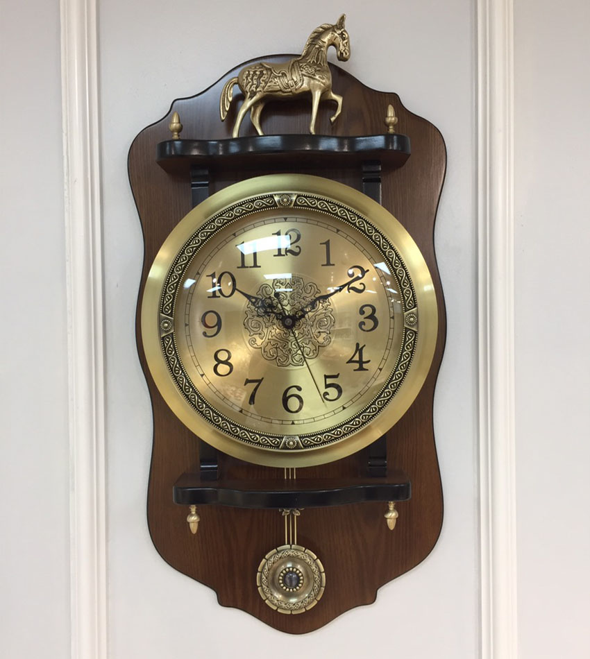 Đồng Hồ Treo Tường Quả lắc Cao Cấp Tân Cổ Điền Nhập Khẩu DHTT12 (Kích thước: 35 x 67 cm) sang trọng, máy siêu tĩnh thích hợp cho mọi không gian phòng của bạn kể cả phong cách hiện đại hay tân cổ điển, Thích Hợp Làm Quà Tặng