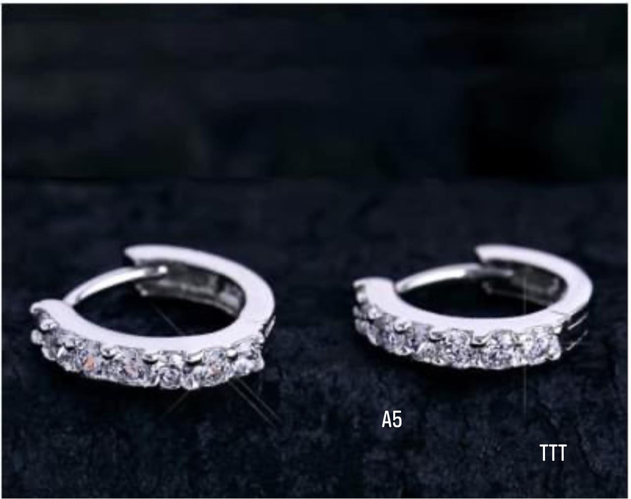 bông tai tròn bạc ta đính ta đá nhỏ