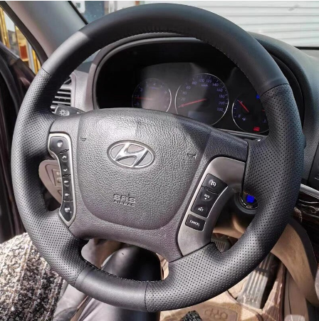 Bọc vô lăng xe Hyundai Santafe 2007-2012
