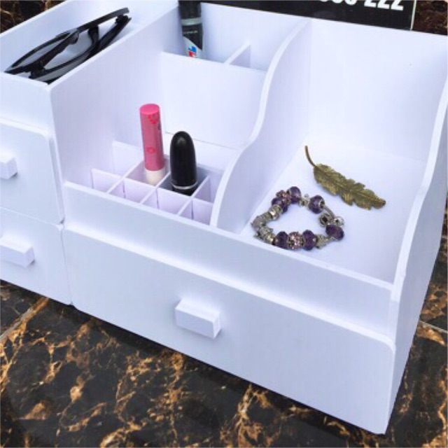 Kệ Đựng Mỹ Phẩm size 35 núm gỗ
