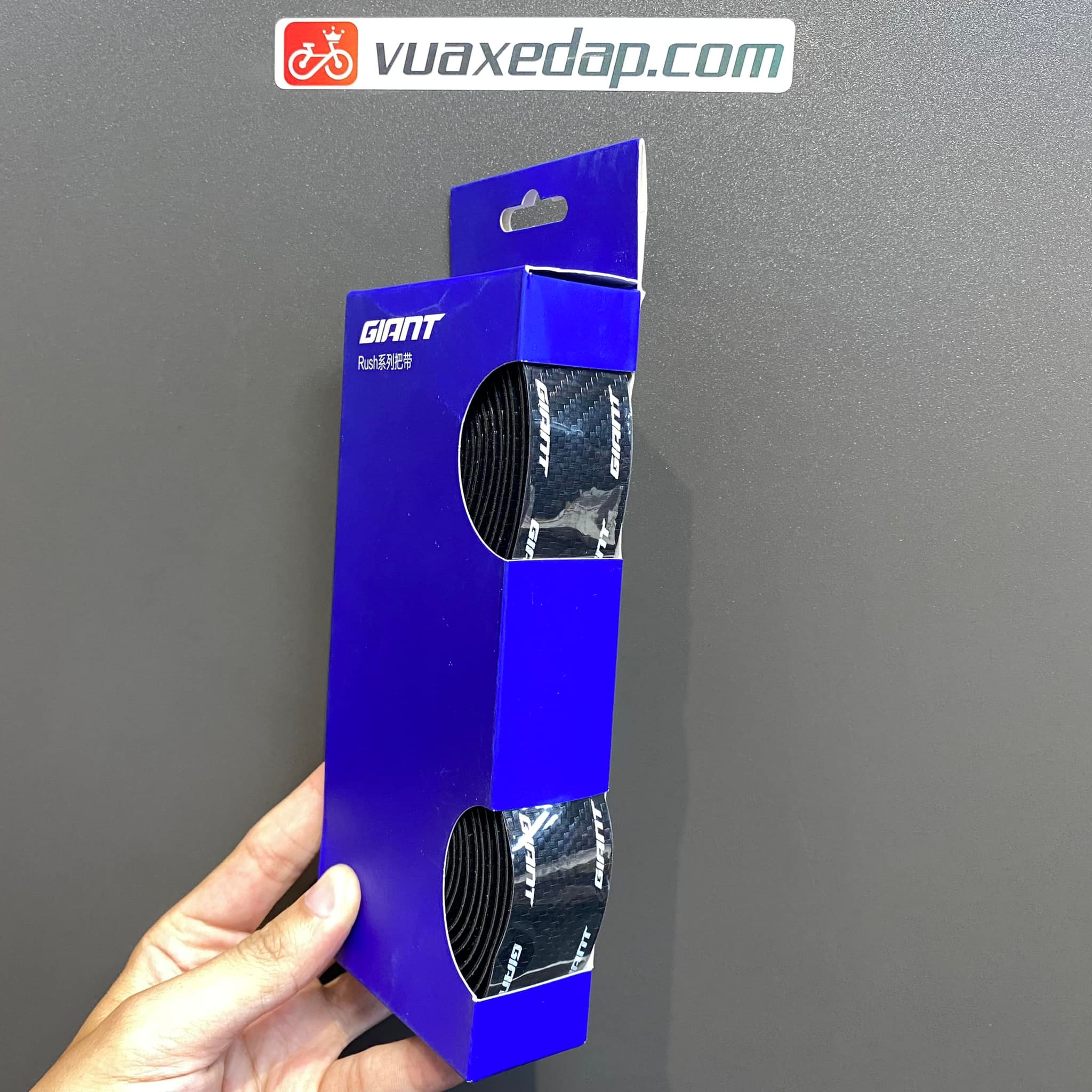 DÂY CUỐN GHI ĐÔNG XE ĐẠP – GIANT RUSH PU (VÂN CARBON)