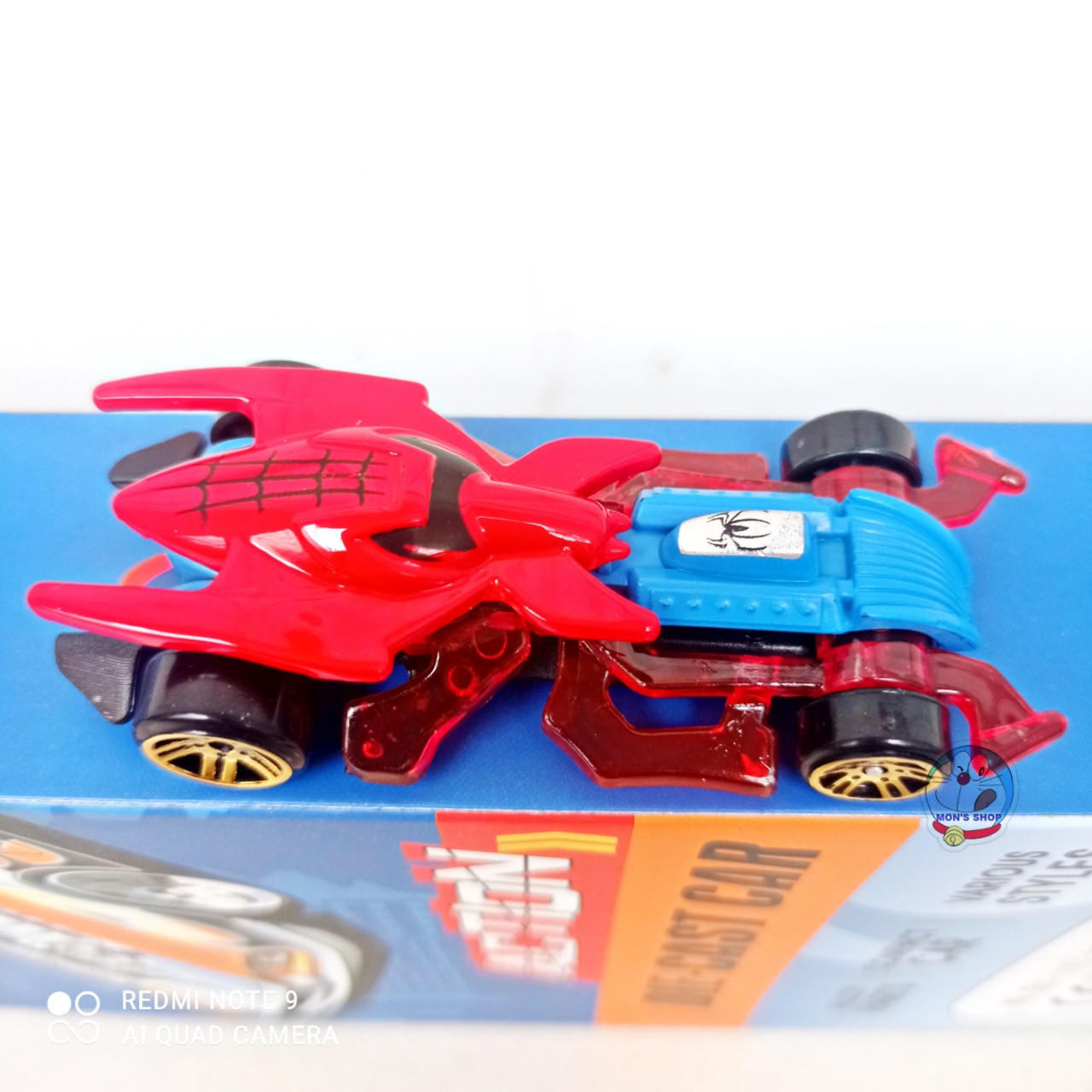 Đồ chơi set 4 chiếc xe sắt siêu anh hùng avengers