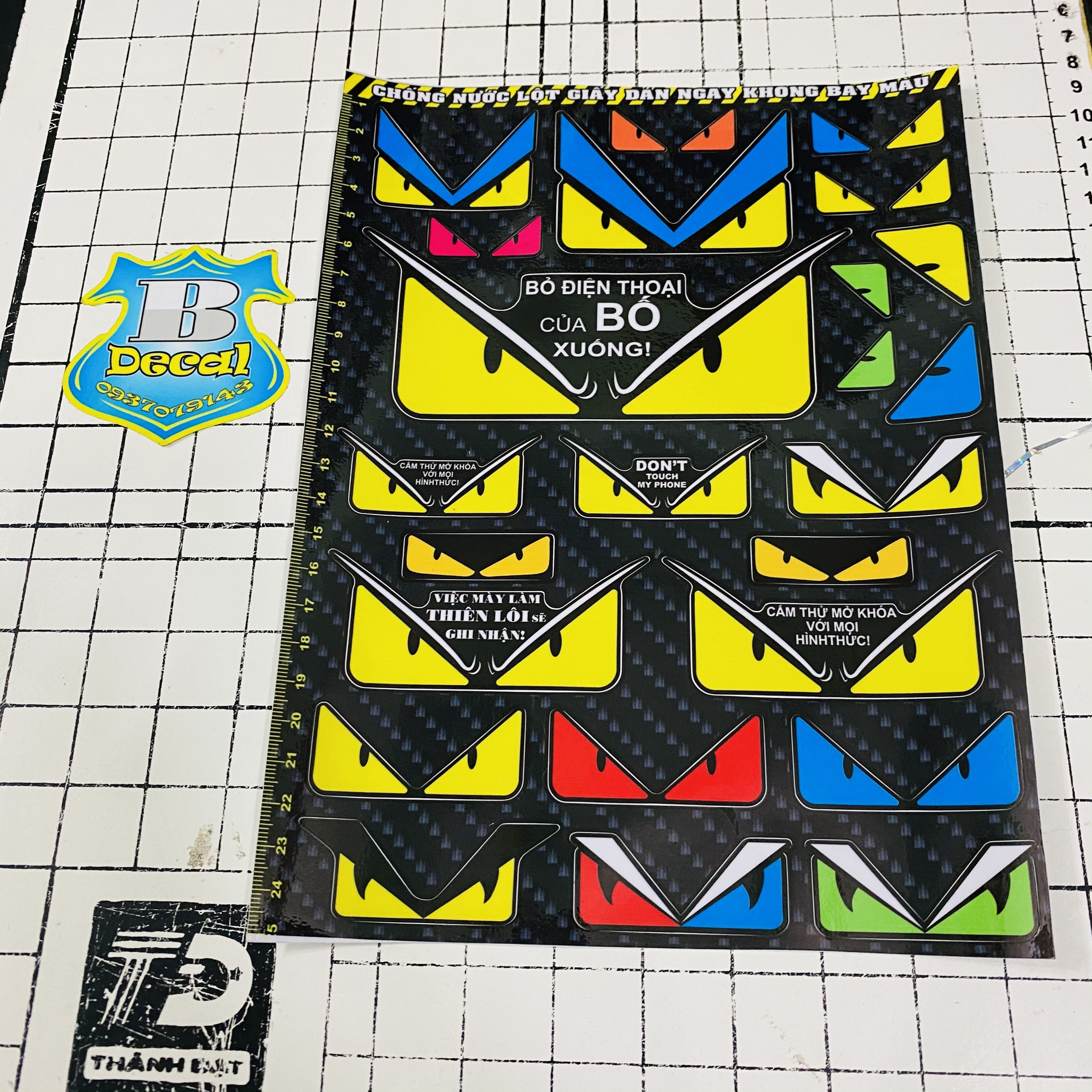 Logo mắt khủng long đủ size dán trang trí laptopđiện thoại xe máy....