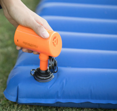 Bơm hơi sạc điện NatureHike NH17C100-B