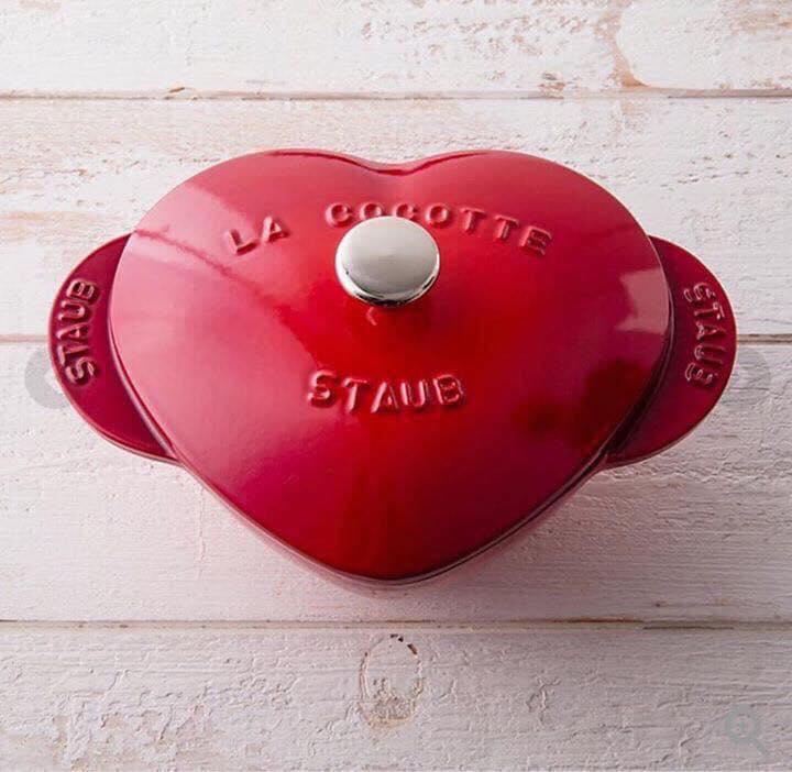 [Trả góp 0%]Nồi Gang Staub Hình Trái Tim 20 Cm