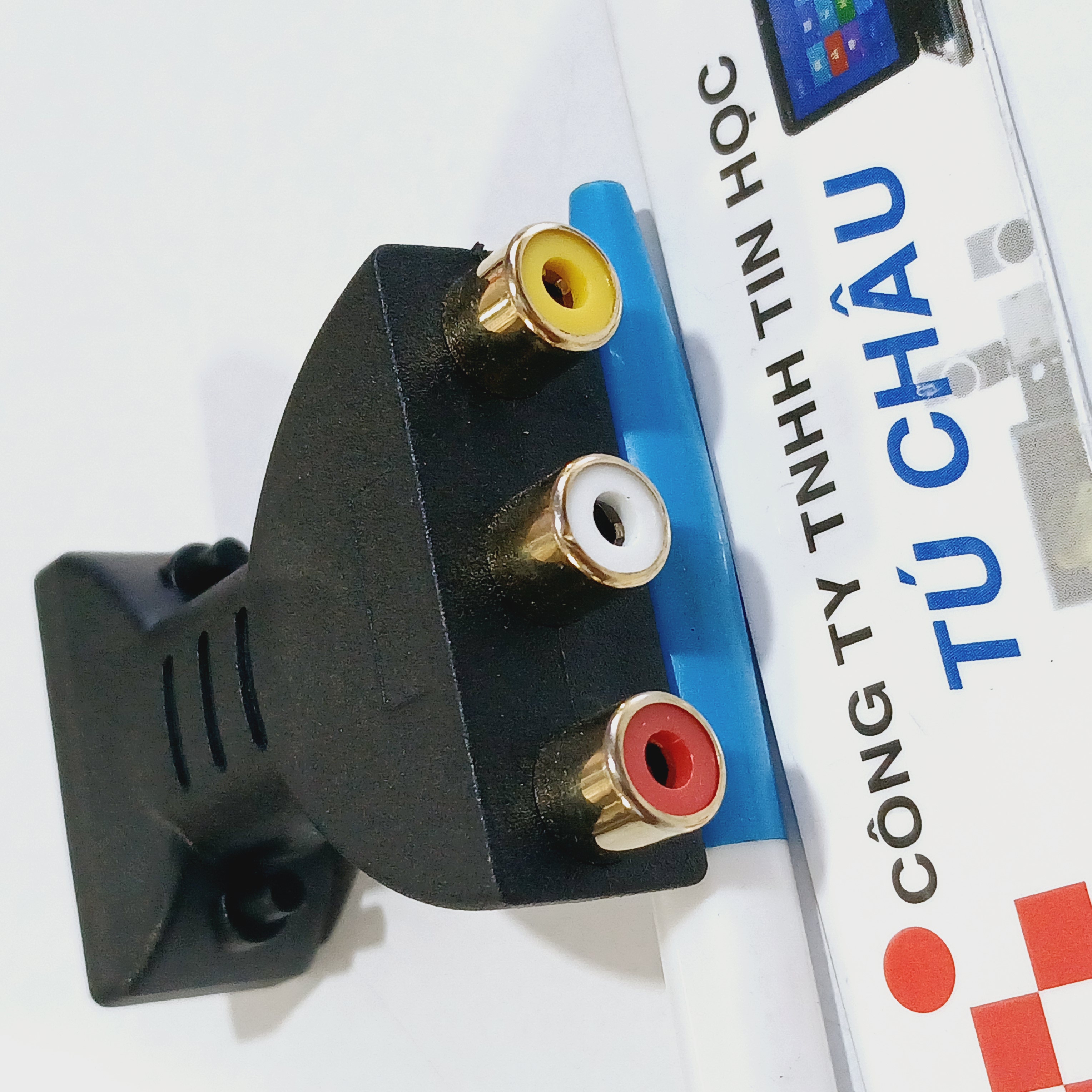 Cáp HDMI ra 3 AV (3RCA) (Đầu chuyển (3 AV Cái) /  Cáp dài 1.5m (3 AV Đực))