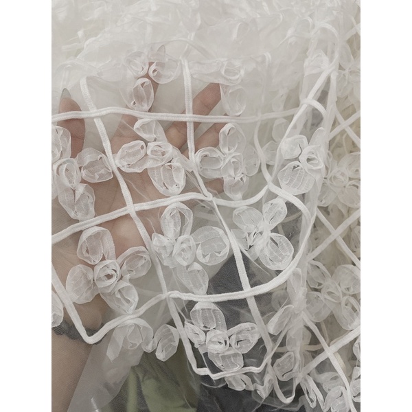 vải ren lưới thêu hoa