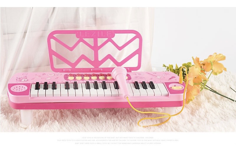 Đàn piano kèm micro cho bé