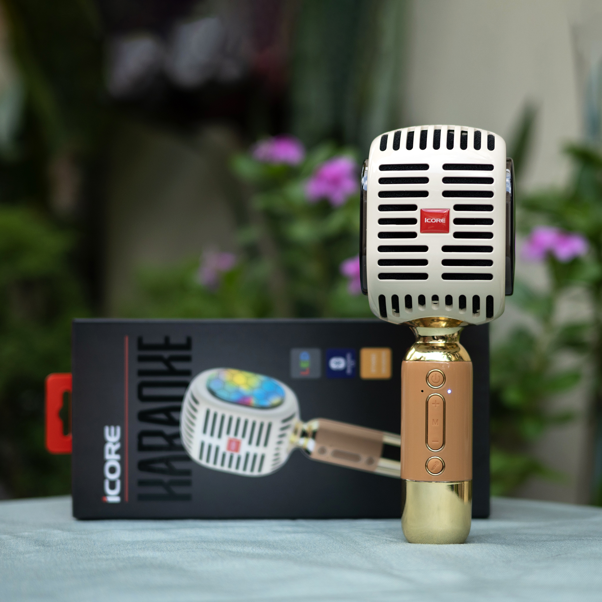 Micro Karaoke kèm loa Bluetooth iCore YM99 - Hàng Chĩnh Hãng