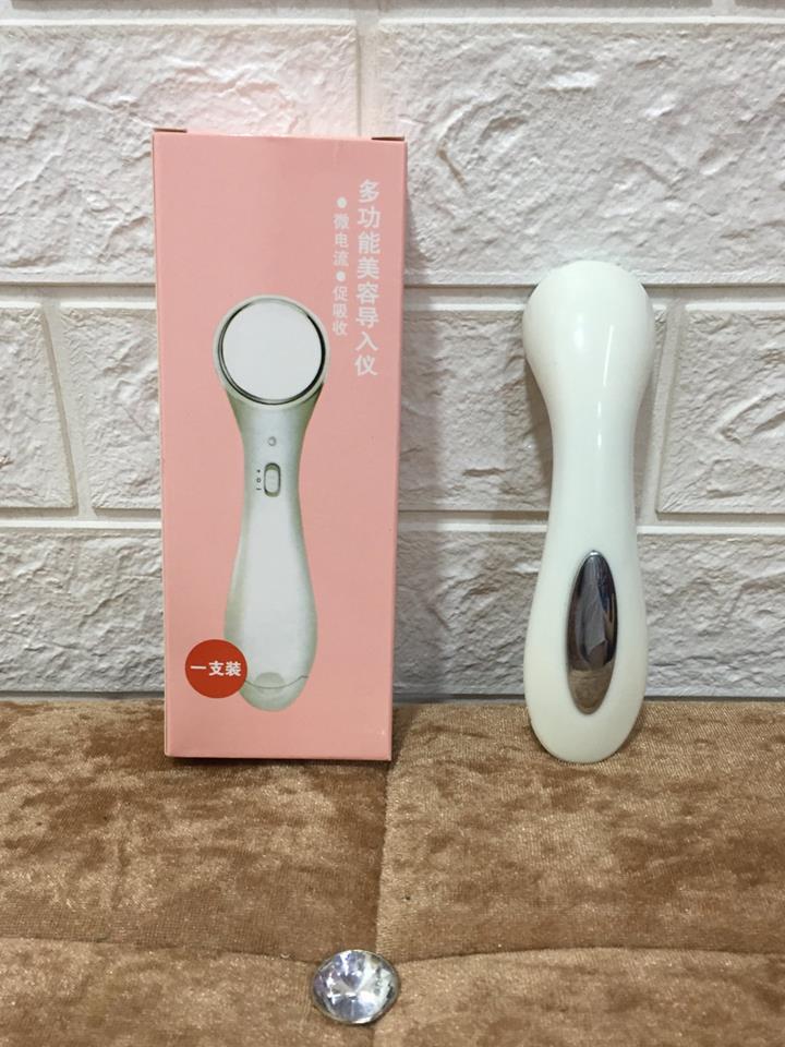 MÁY MASSAGE MẶT BẰNG ION CHO 1 LÀN DA KHỎE ĐẸP