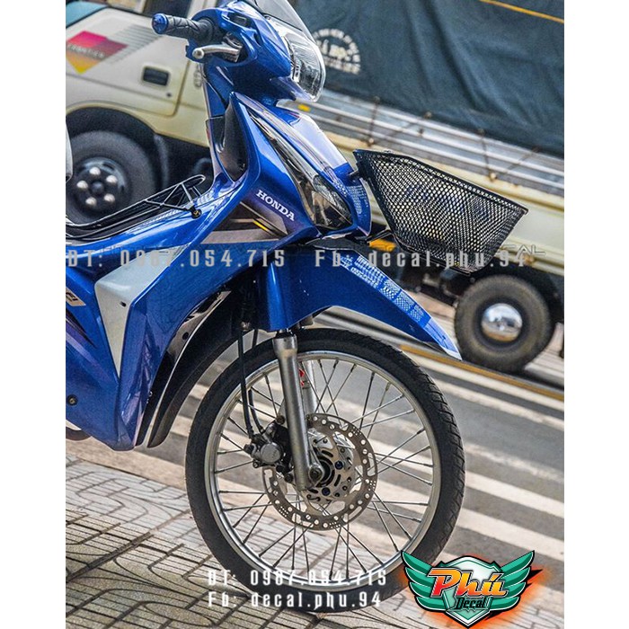 Tem rời Future FI 2013-2018 Xe xanh 2