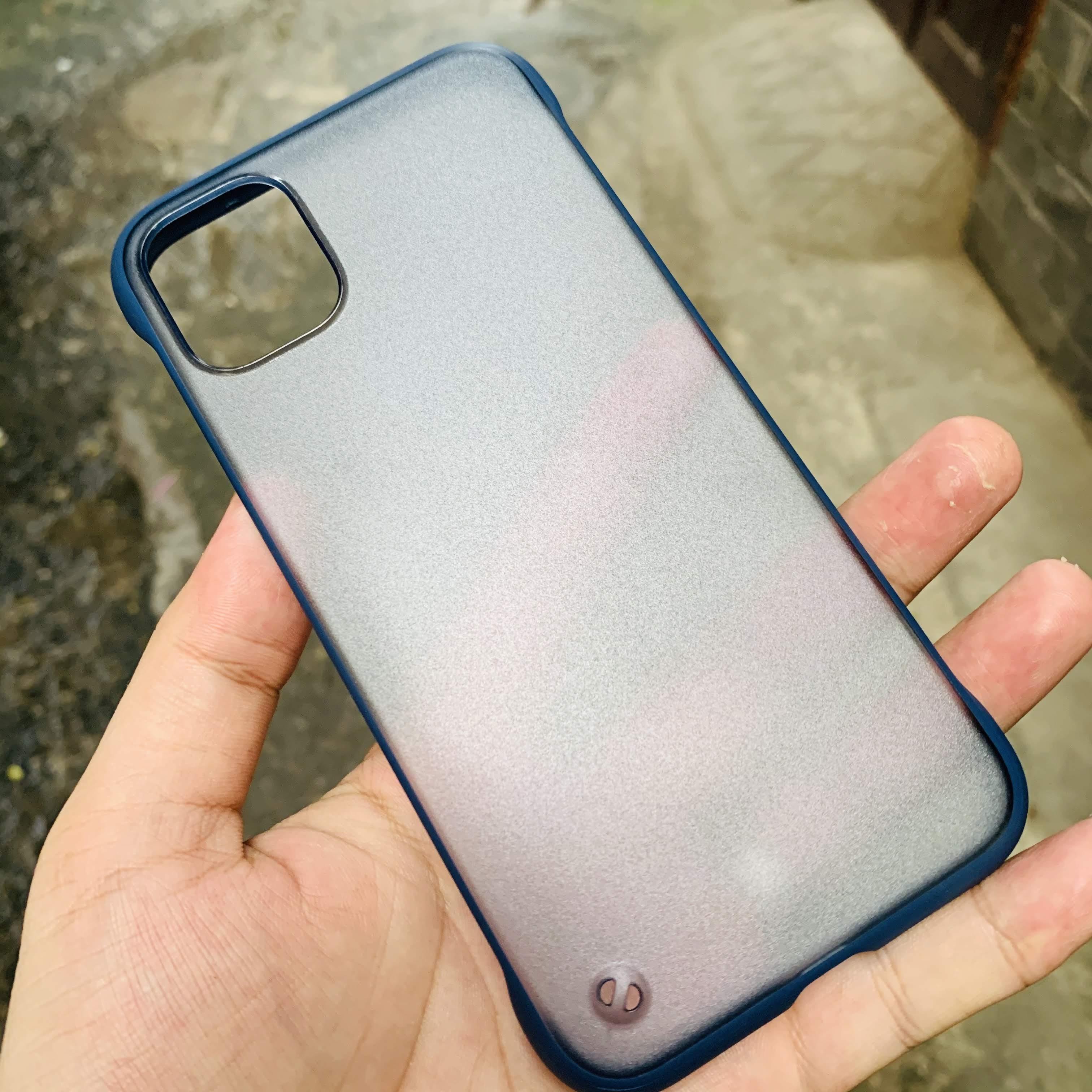 Ốp lưng iphone 11, 11 pro max bảo vệ camera nhám siêu mỏng nửa cạnh phụ kiện điện thoại huỳnh tân store