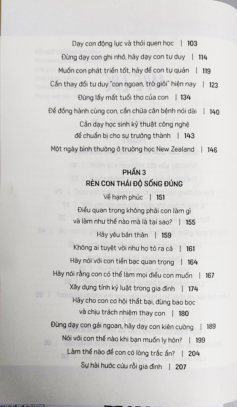Sách nuôi dạy con - Con Mình Chẳng Lẽ Lại Vứt