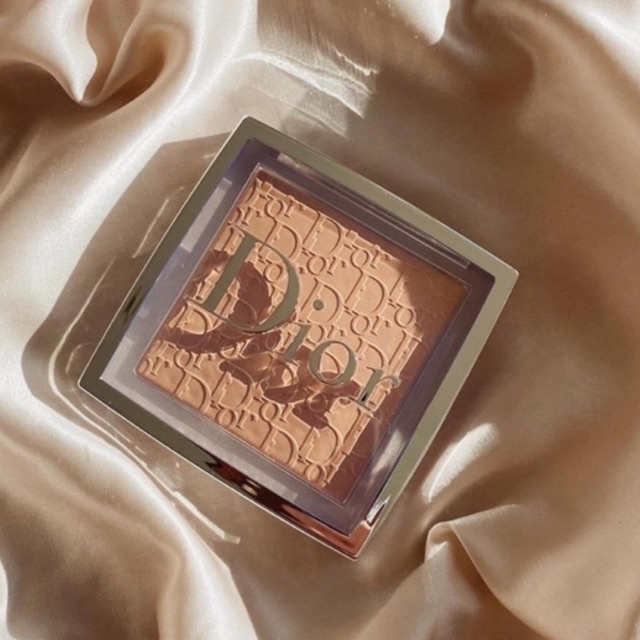 Phấn Phủ Dạng Nén Dior Backstage Face & Body Powder No Powder