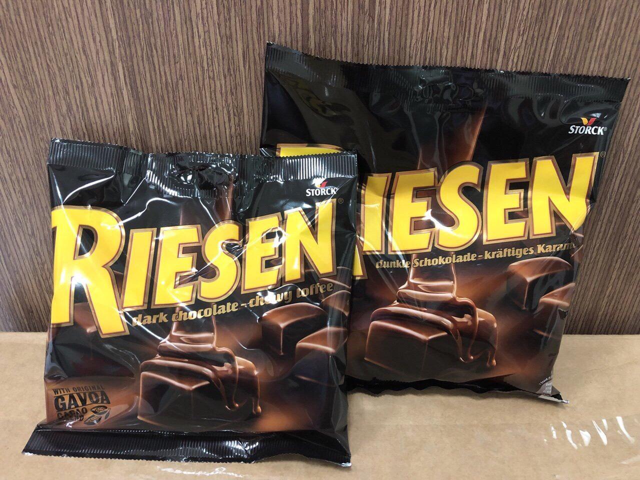 [SALE date T9/23] Kẹo sô cô la đen Riesen 377g