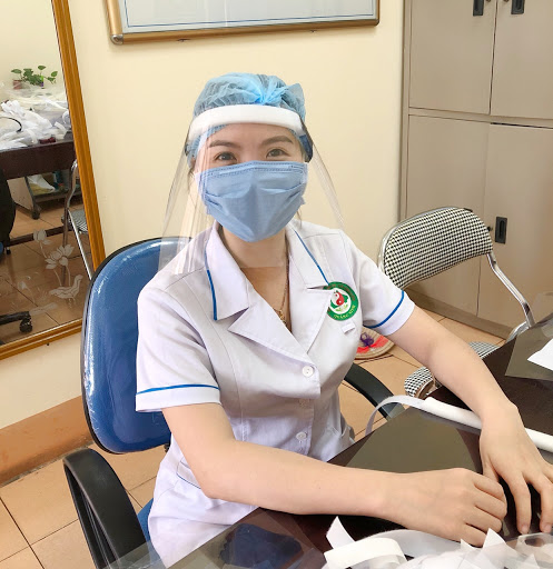 [HCM][ COMBO 3 CÁI ] Mặt nạ phòng dịch - Chống giọt bắn Mặt nạ trong suốt ôm vừa vặn ngăn giọt bắn vào mắt mũi miệng hữu hiệu an toàn Tấm chắn mặt nạ xịn xò ngăn cản mọi tác nhân môi trường giá thành rẻ.Hãy Bảo Vệ Chính Bạn