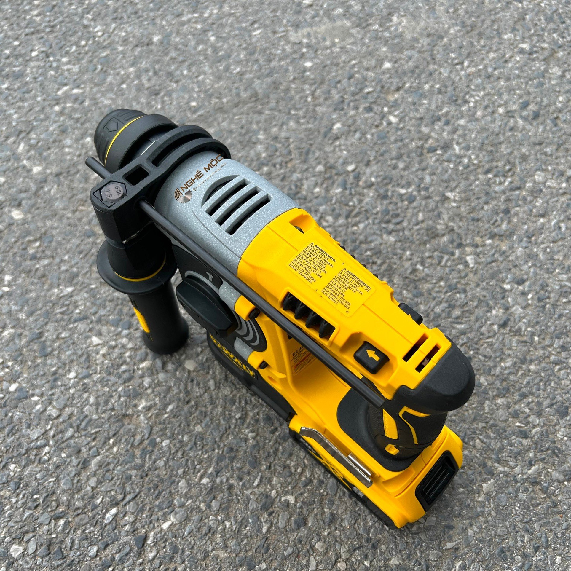 Máy khoan betong Dewalt DCH273