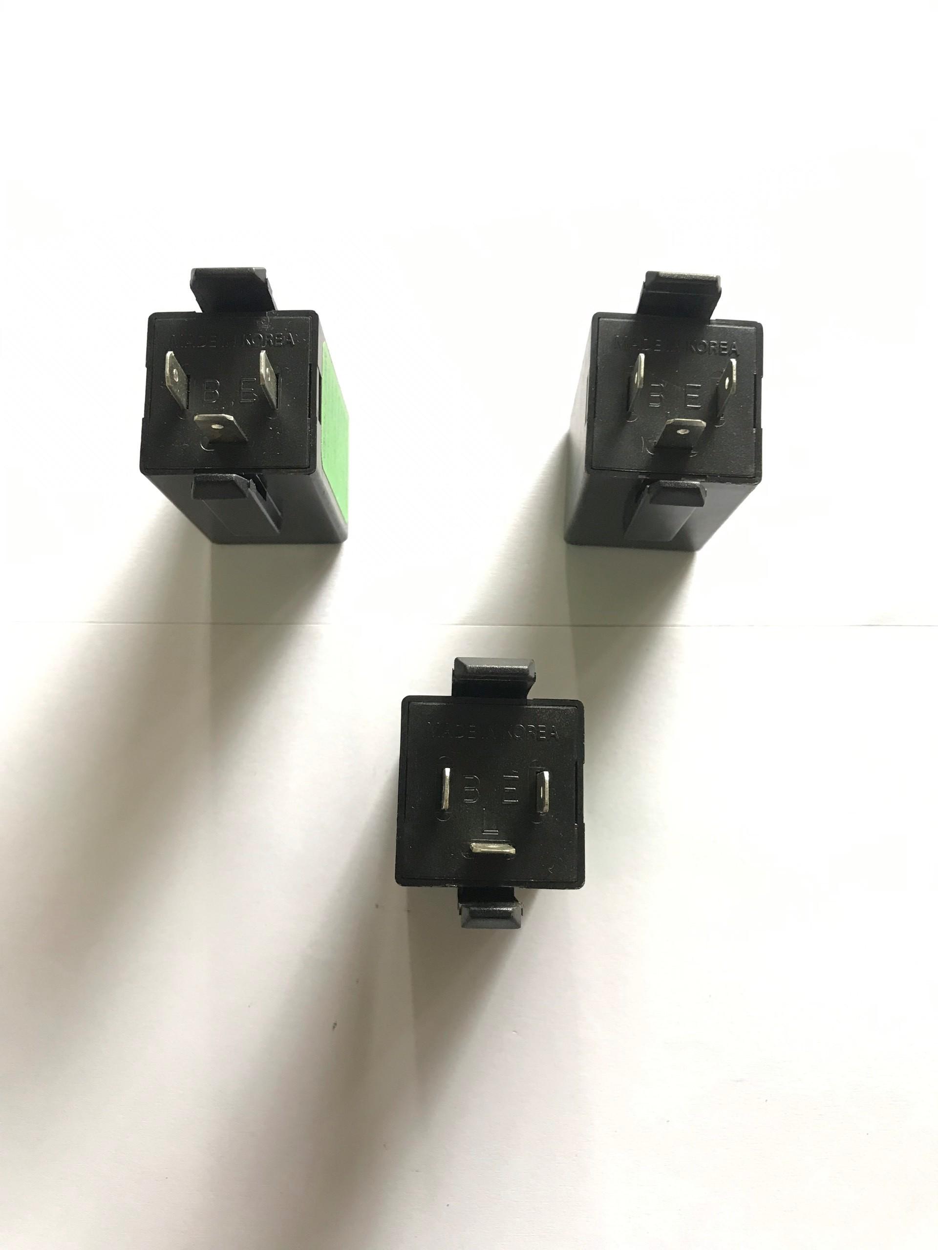 Rơ Le 3 Chân 12V KOREA 95550-43300