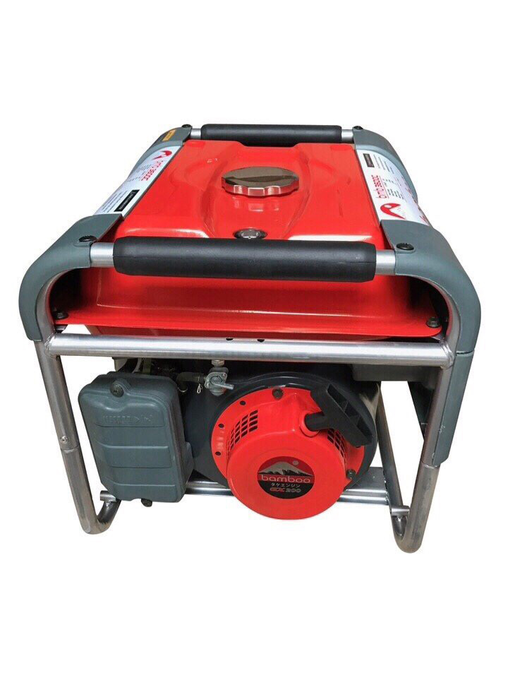 Máy Phát Điện Chạy Xăng 2.5kw Bamboo 3600C