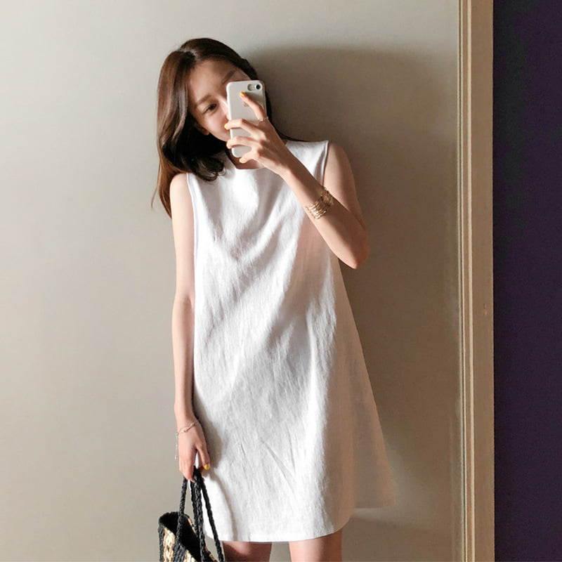 Đầm linen sát nách dáng suông cổ tròn - thấm hút mồ hôi thoáng mát