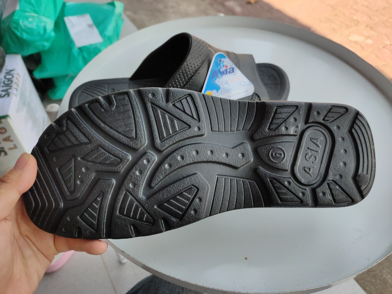Asia men's plastic slippers with anti-slip work straps super smooth & durable