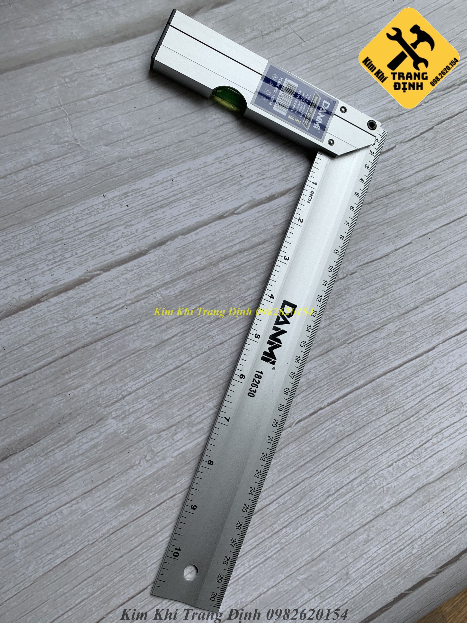 Thước Góc Vuông Nivo DANNI 30F - có nivo từ