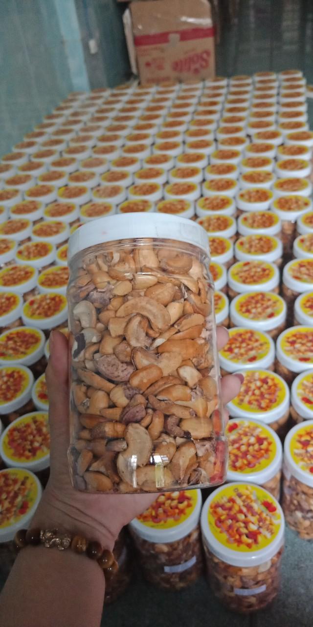 Hạt điều rang muối Bình Phước 1 ký (gồm 2 hộp) - Loại vỡ