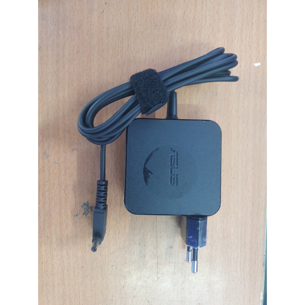 Sạc laptop Asus 19V 2.37A 45W chân nhỏ
