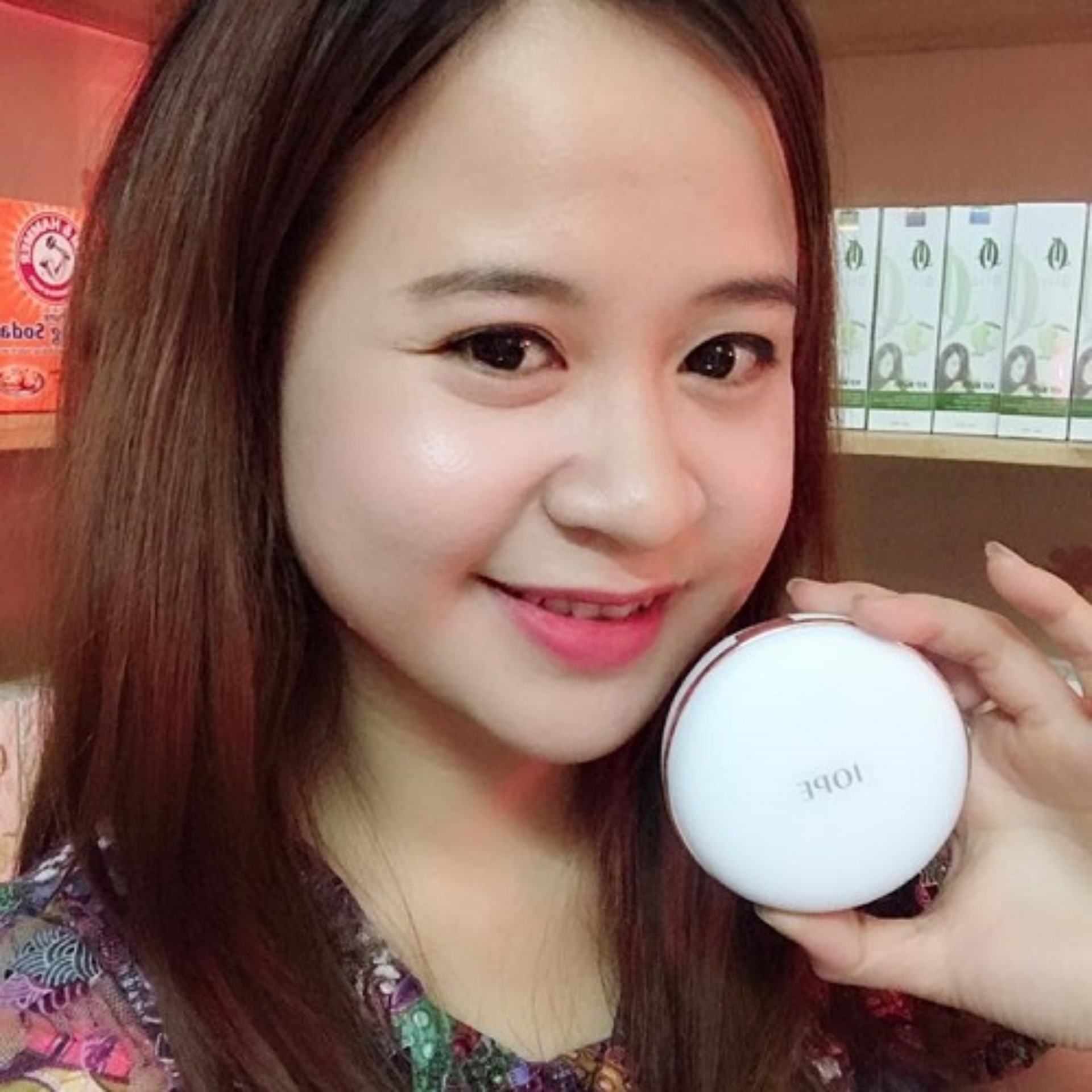 PHẤN NƯỚC IOPE tạng kèm lõi thay ( F1 )