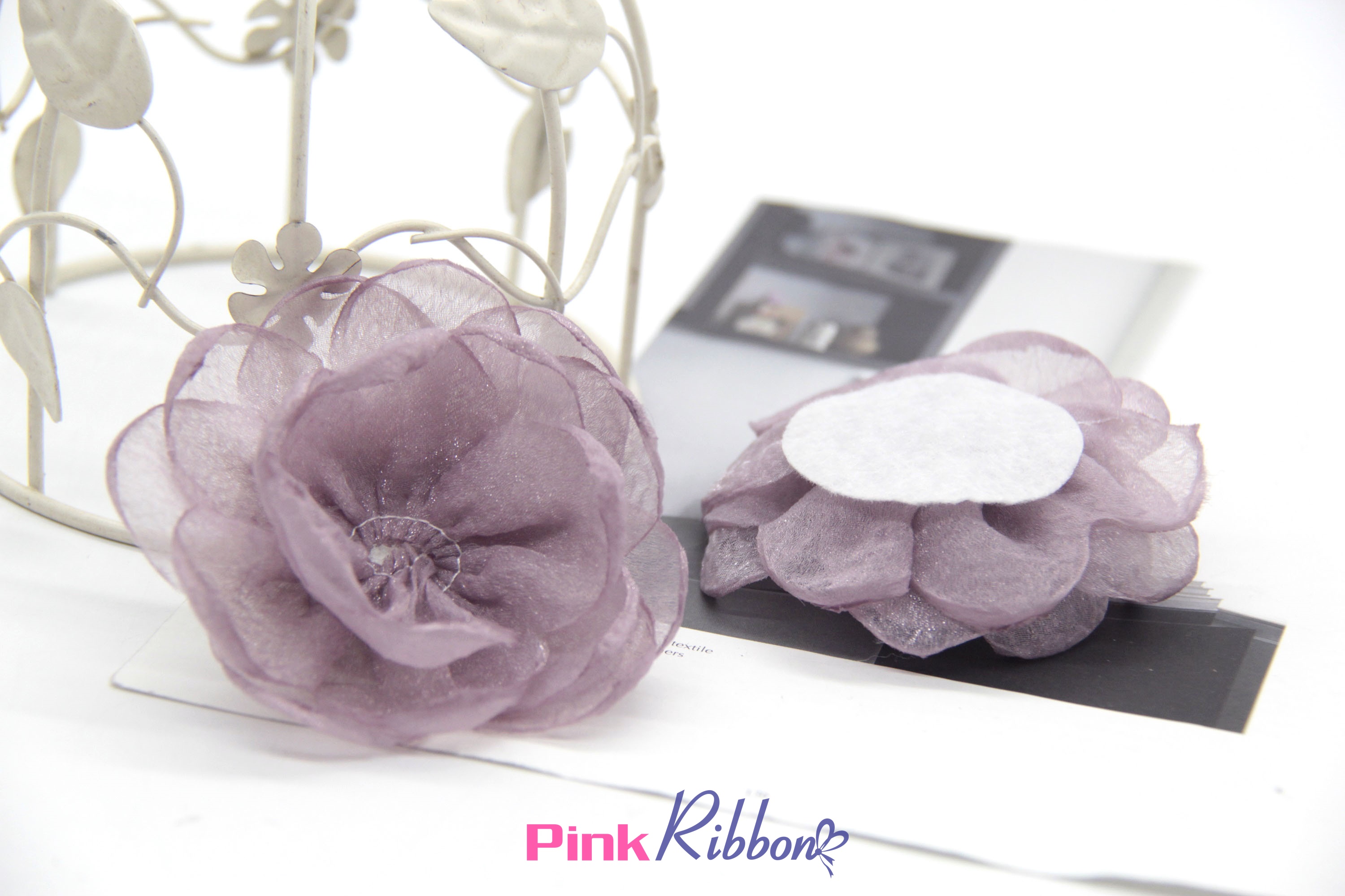 Hoa voan không nhụy cánh so le kích thước 8cm