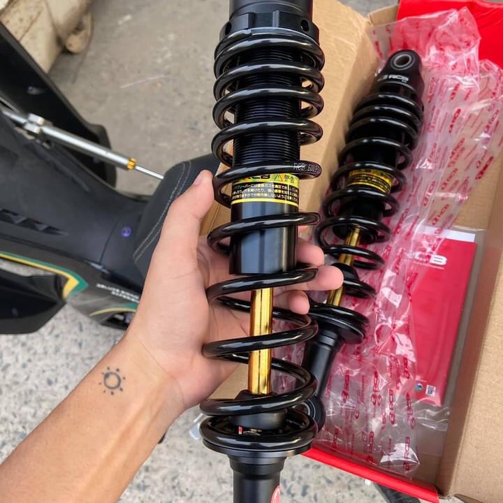 Cặp phuộc RCB C đen Ti vàng gắn Sirius , taurus ... chính hãng