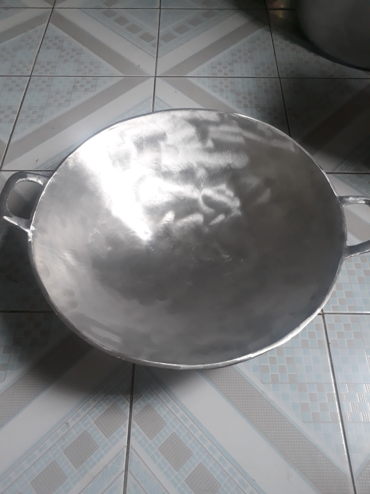chảo gang đít vũng dk47cm đã mài bóng