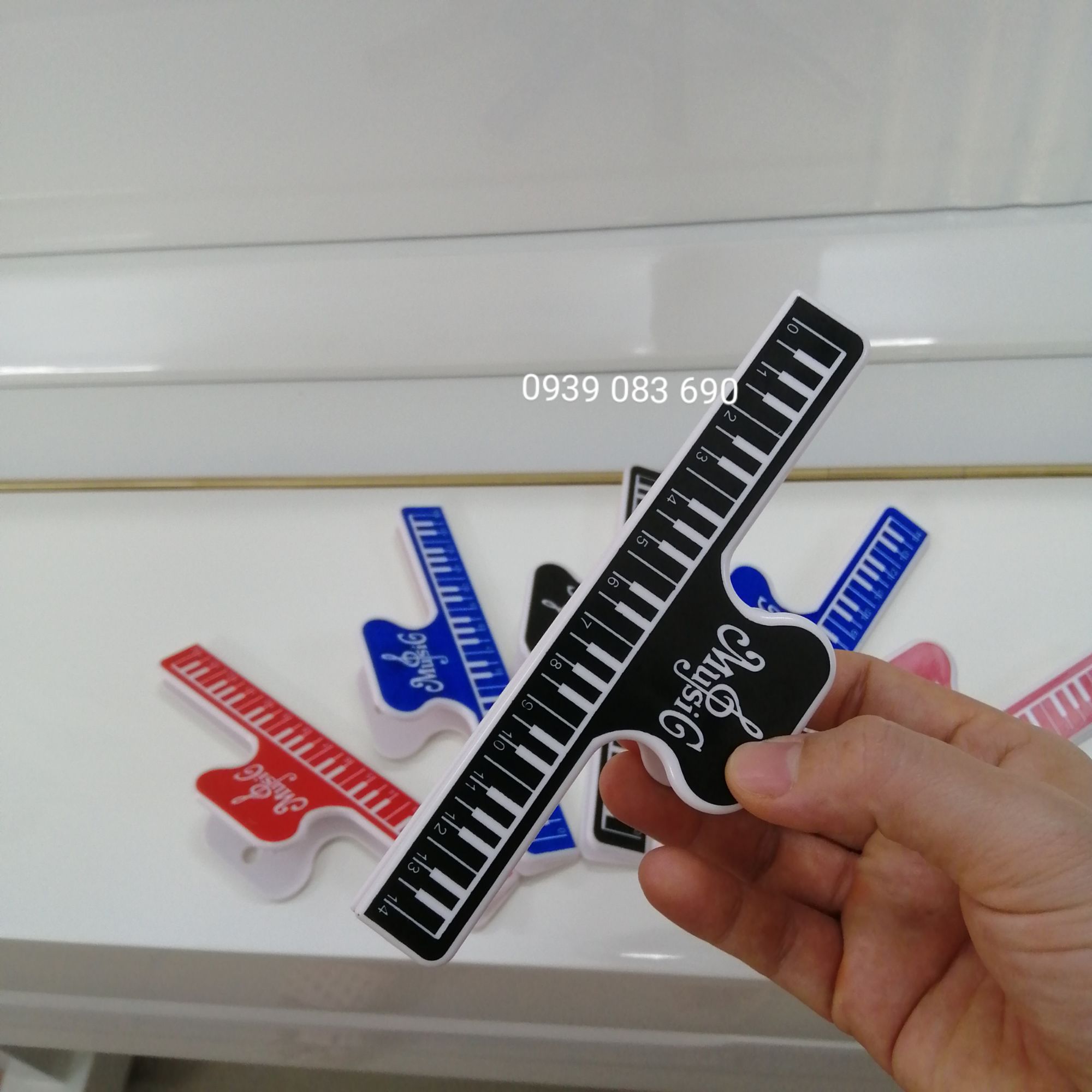kẹp nhạc hình phím đàn Piano