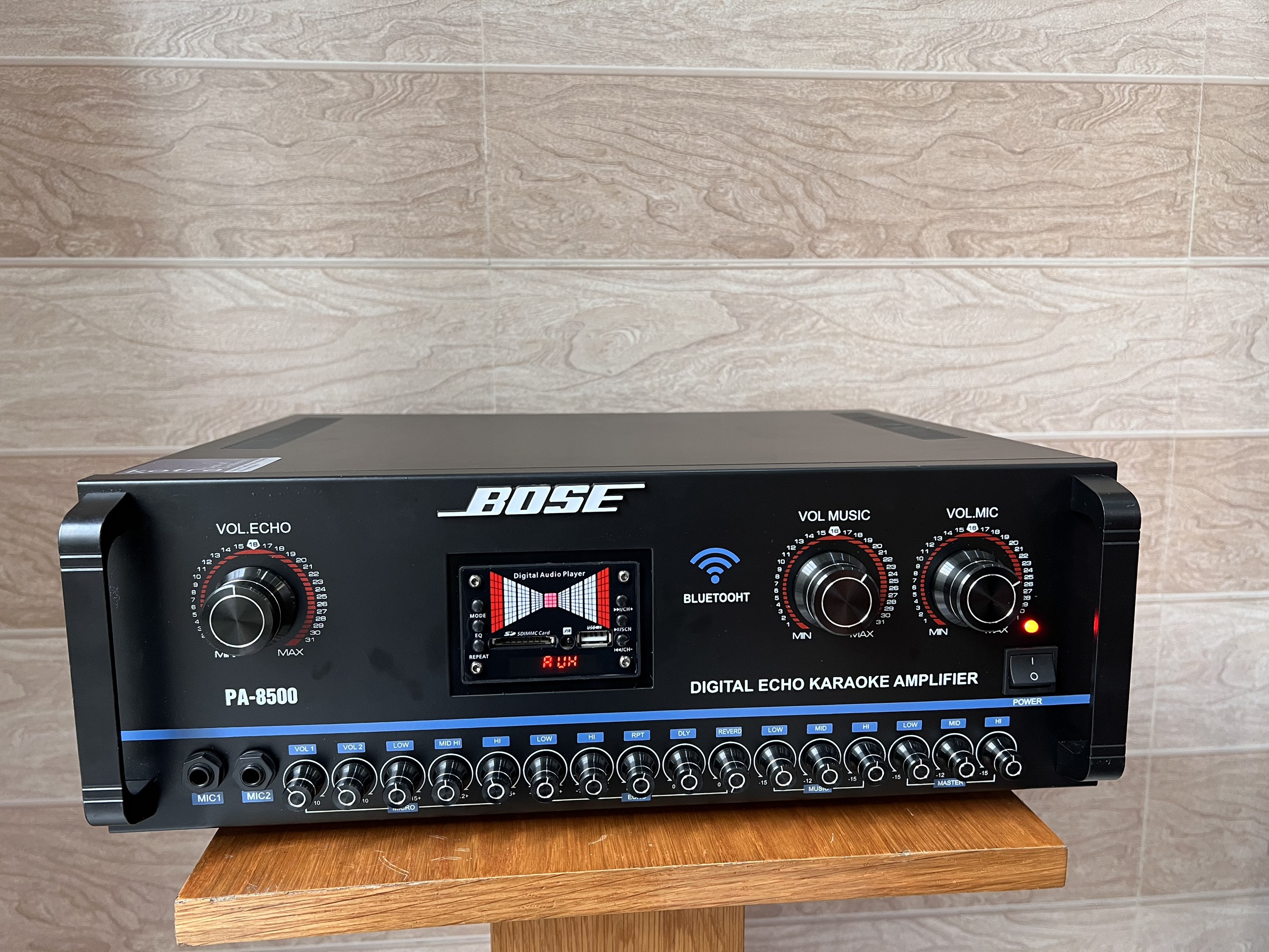 Âmpli đẩy liền vang cao cấp 16 sò lớn Toshiba PA - 8500 Chuyên karaoke và nghe nhạc