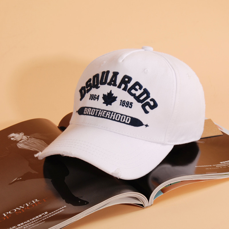 Mũ lưỡi trai, Nón kết Dsquared
