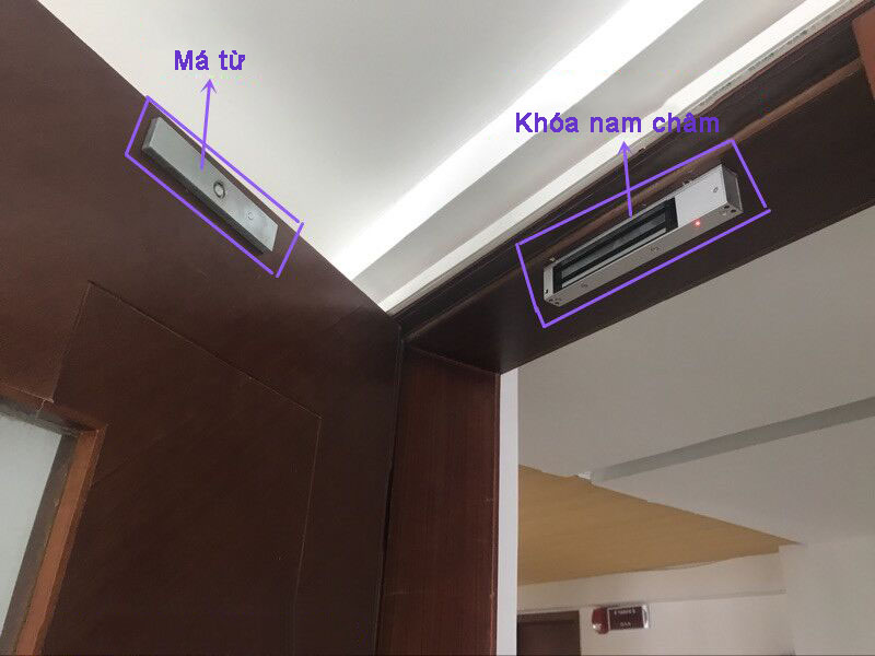 Khóa điện từ( lực hút) nam châm điện 12VDC- 280kg, 350kg
