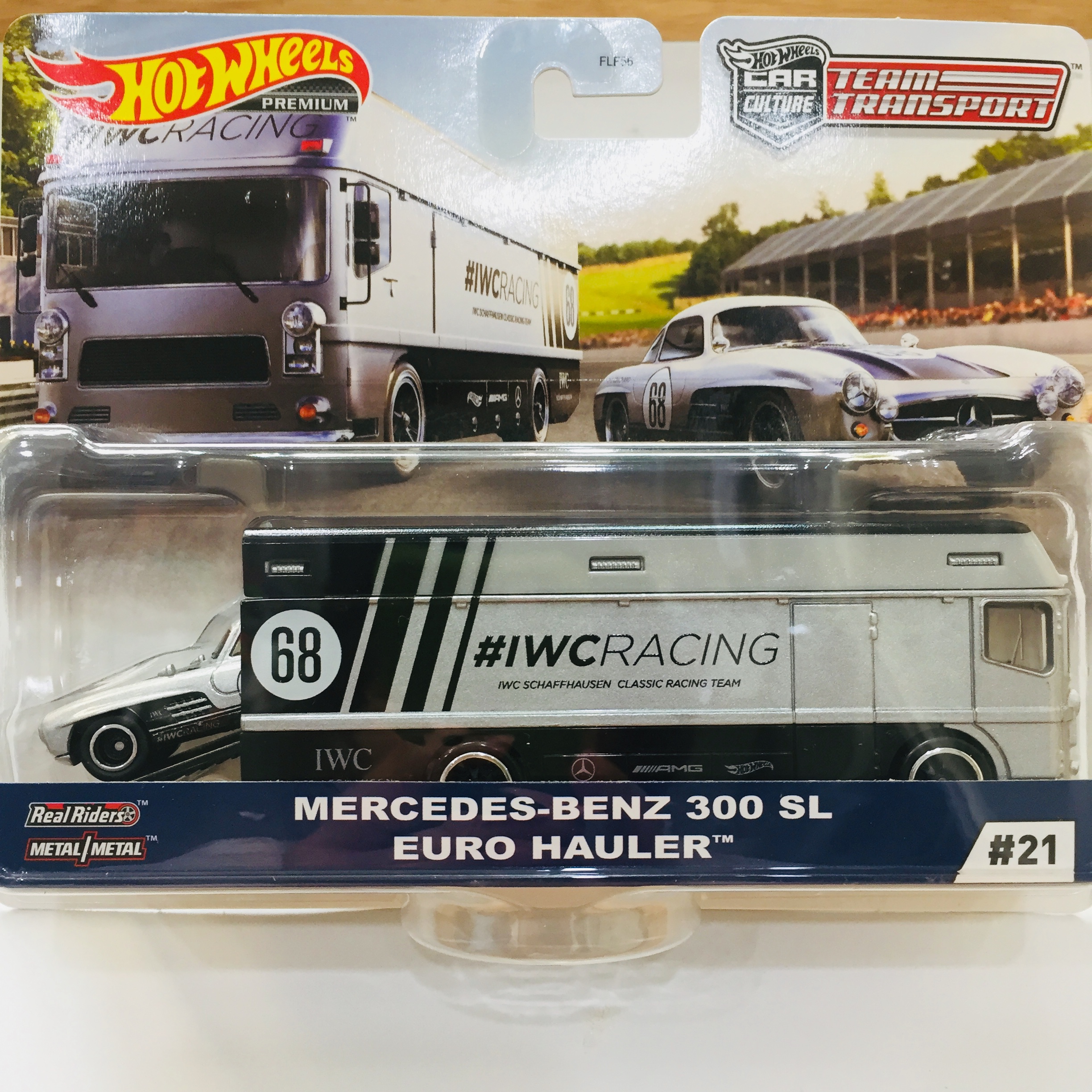 Xe mô hình hot wheels Team Transport  GT RACE