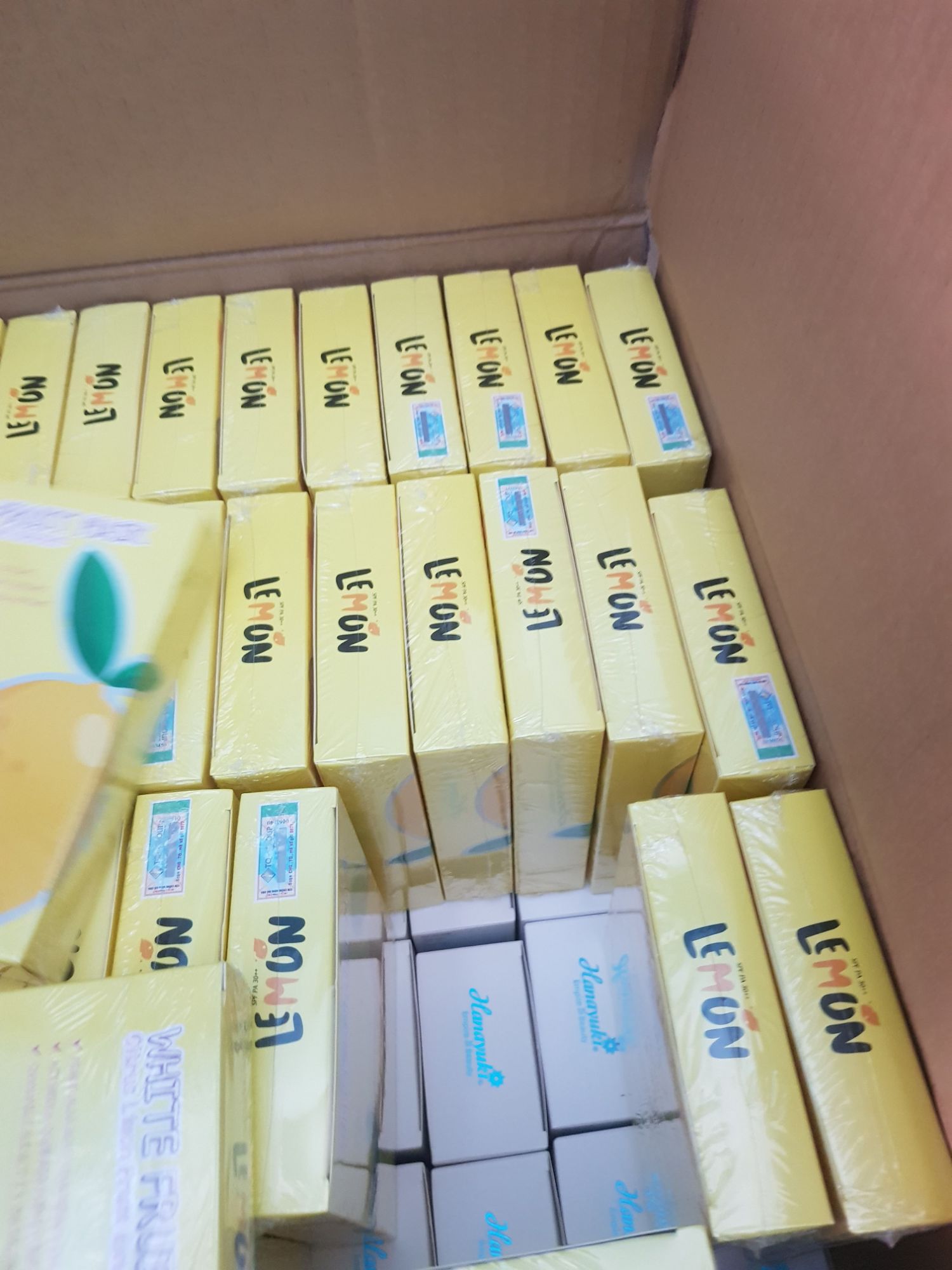 [HCM]ủ trắng chanh siêu trăng lemon