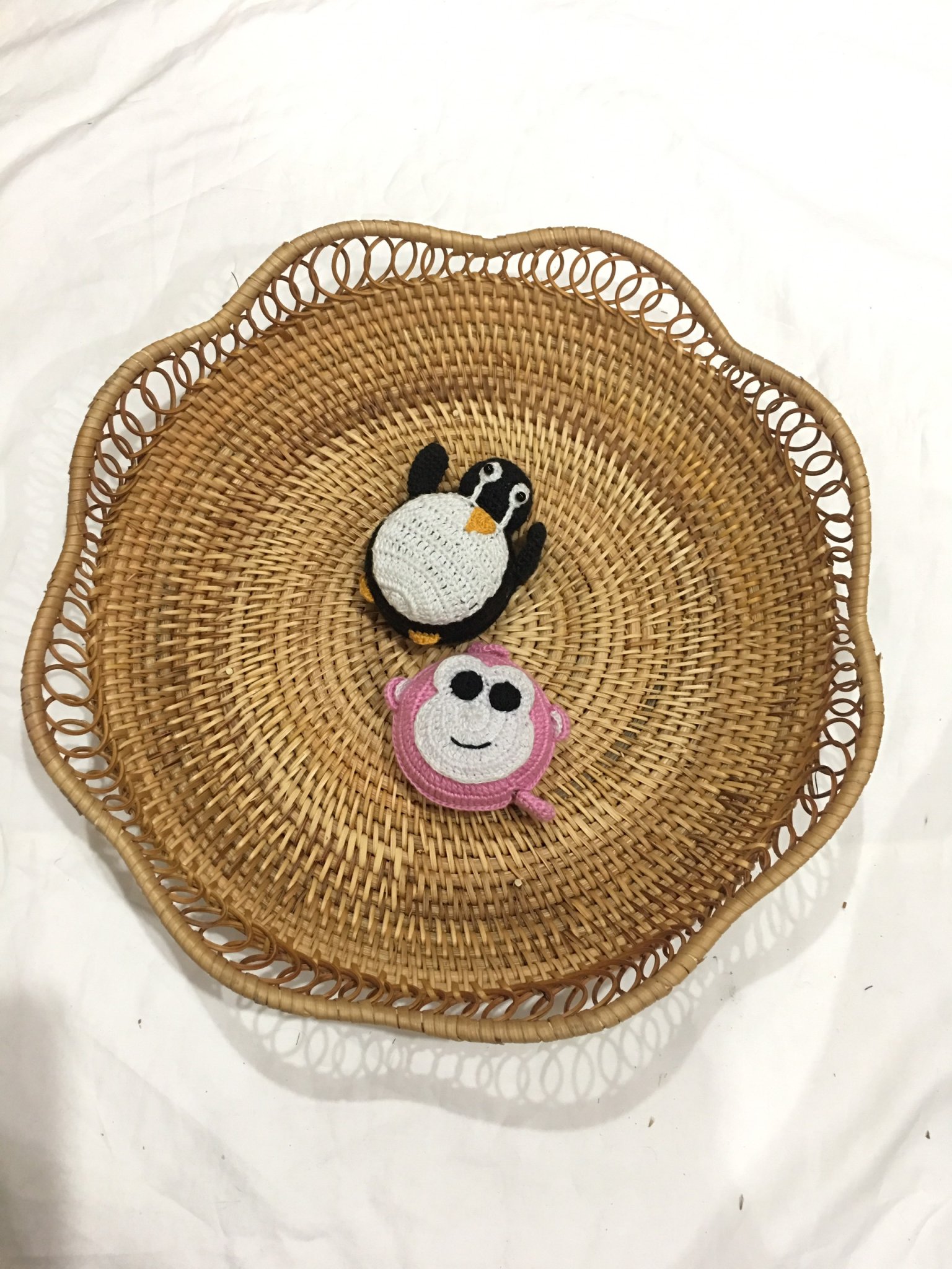 Rổ Mây Viền Hoa Sen