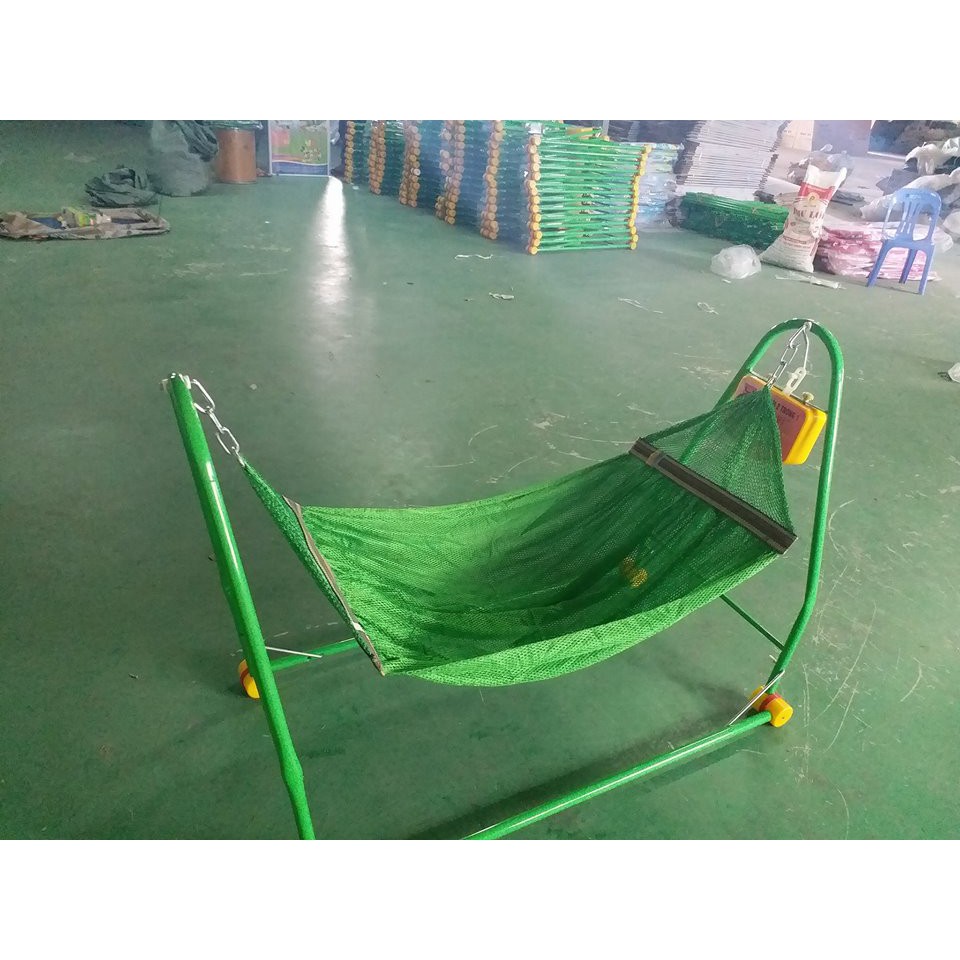 Võng cho bé (sản phẩm có khung+võng) chưa có máy đưa