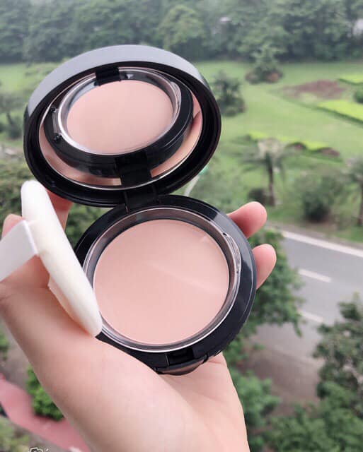 Phấn Phủ Nén Innisfree Pore Blur Pact 12.5g Lyo.vn