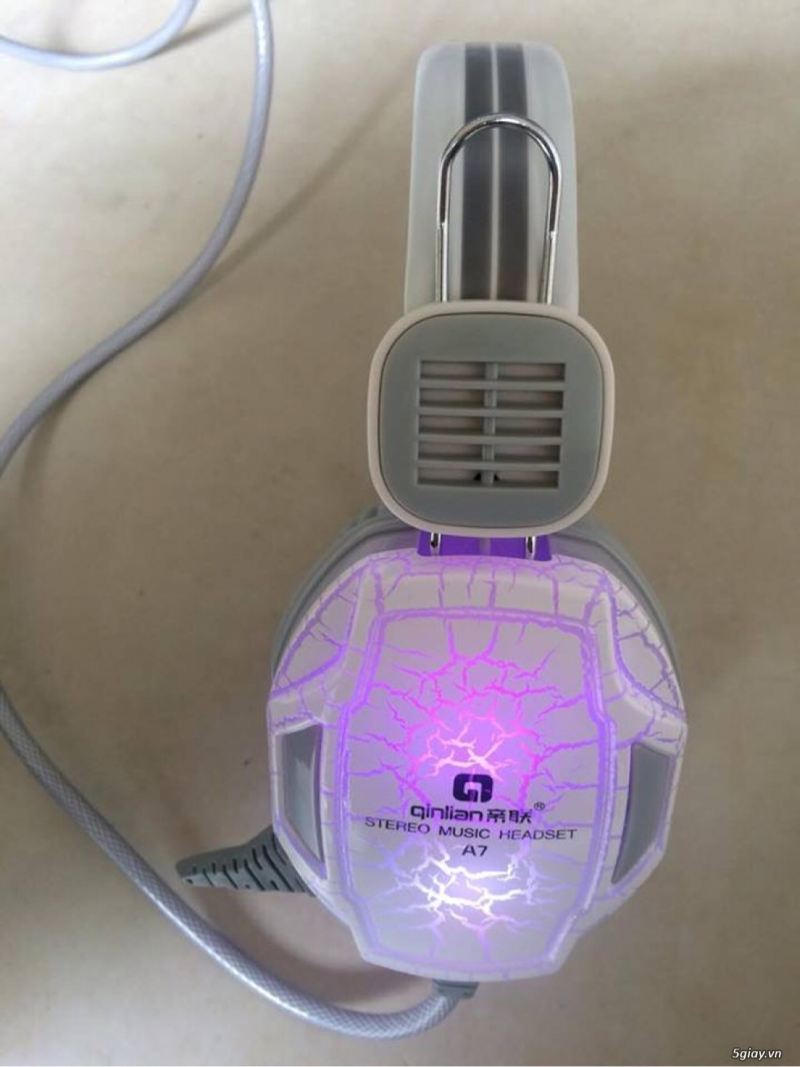 HEADPHONE QUINLIAN A7 CHUYÊN GAME CÓ LED
