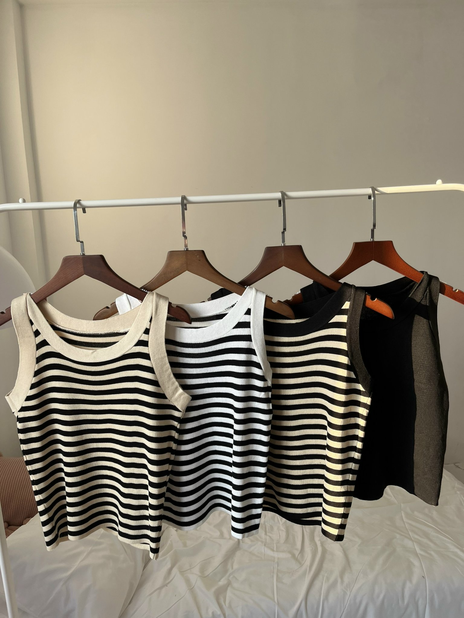 MIỀU_ÁO CROPTOP BA LỖ BERRY TOP