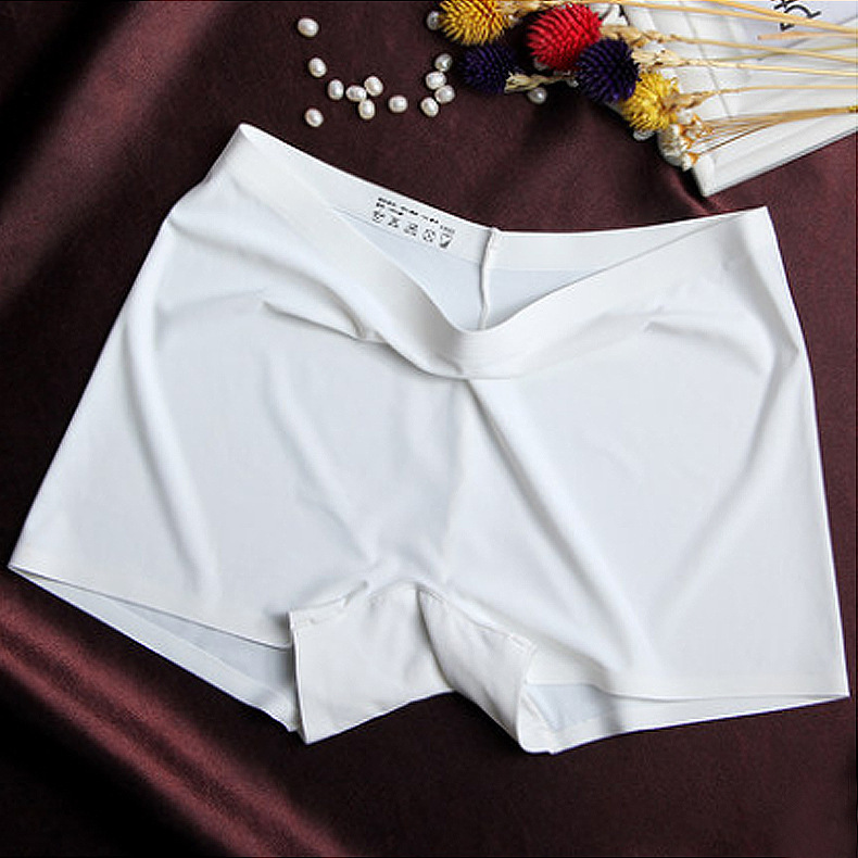 Quần lót nữ đúc su kiểu boxer quần chip nữ dạng đùi viền ép co dãn nhiều ôm mông tôn dáng