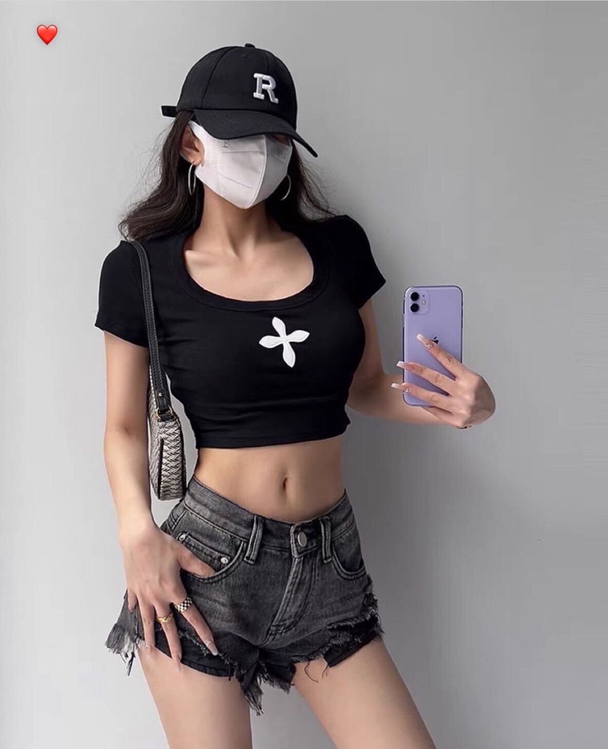 ÁO CROPTOP THÊU DẤU THẬP ĐẸP MẮT CHẤT BORIP