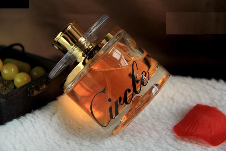 Chai nước nữ hoa Circle nắp xoay 60ml