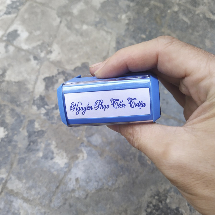 Khắc tên dài theo yêu cầu giá sỉ
