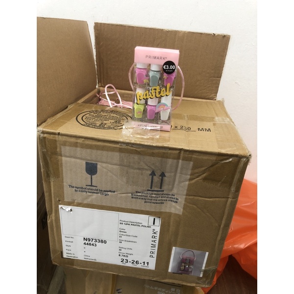 Set sơn móng tay Primark cho bé